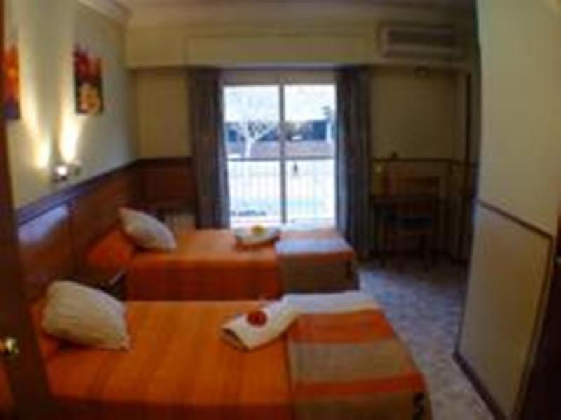 סרגוסה Hostal El Carmen חדר תמונה