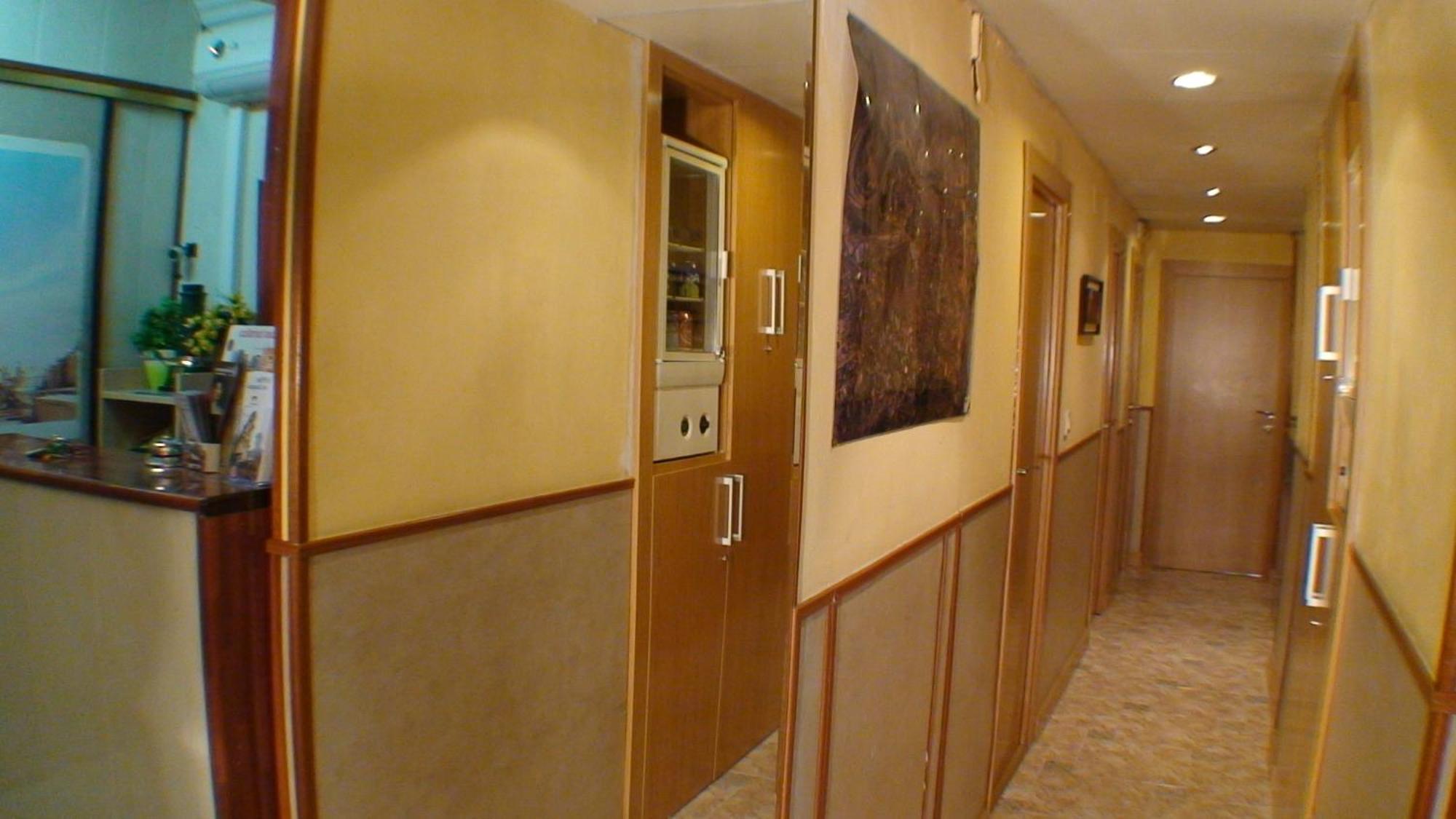 סרגוסה Hostal El Carmen מראה חיצוני תמונה