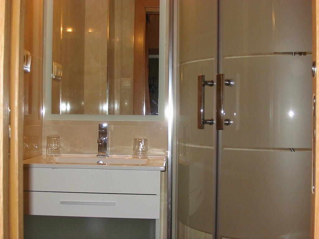 סרגוסה Hostal El Carmen מראה חיצוני תמונה