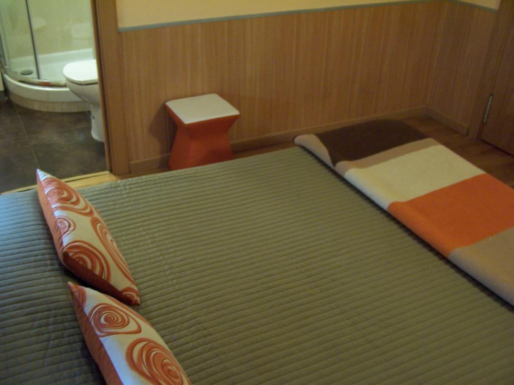 סרגוסה Hostal El Carmen מראה חיצוני תמונה